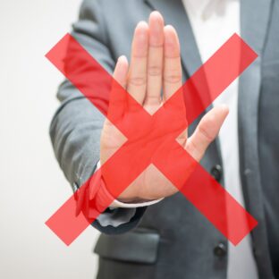 時間泥棒は容赦なしでぶった切ります。